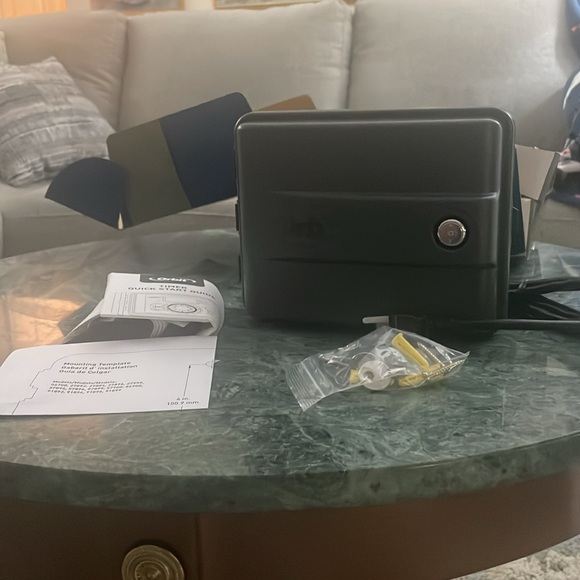 Orbit 4 Station Easy-Set Logic Sprinkler Timer Indoor/Outdoor - Picture 5 of 13